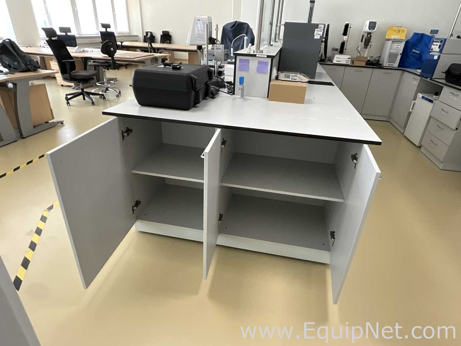DCD Lab Laboratory Furniture