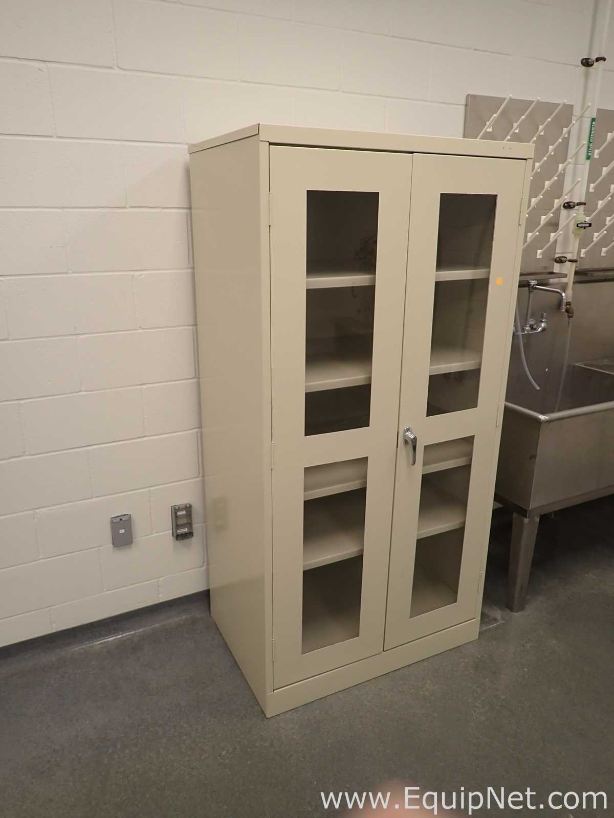 Los aus 9 Lagerschrank  