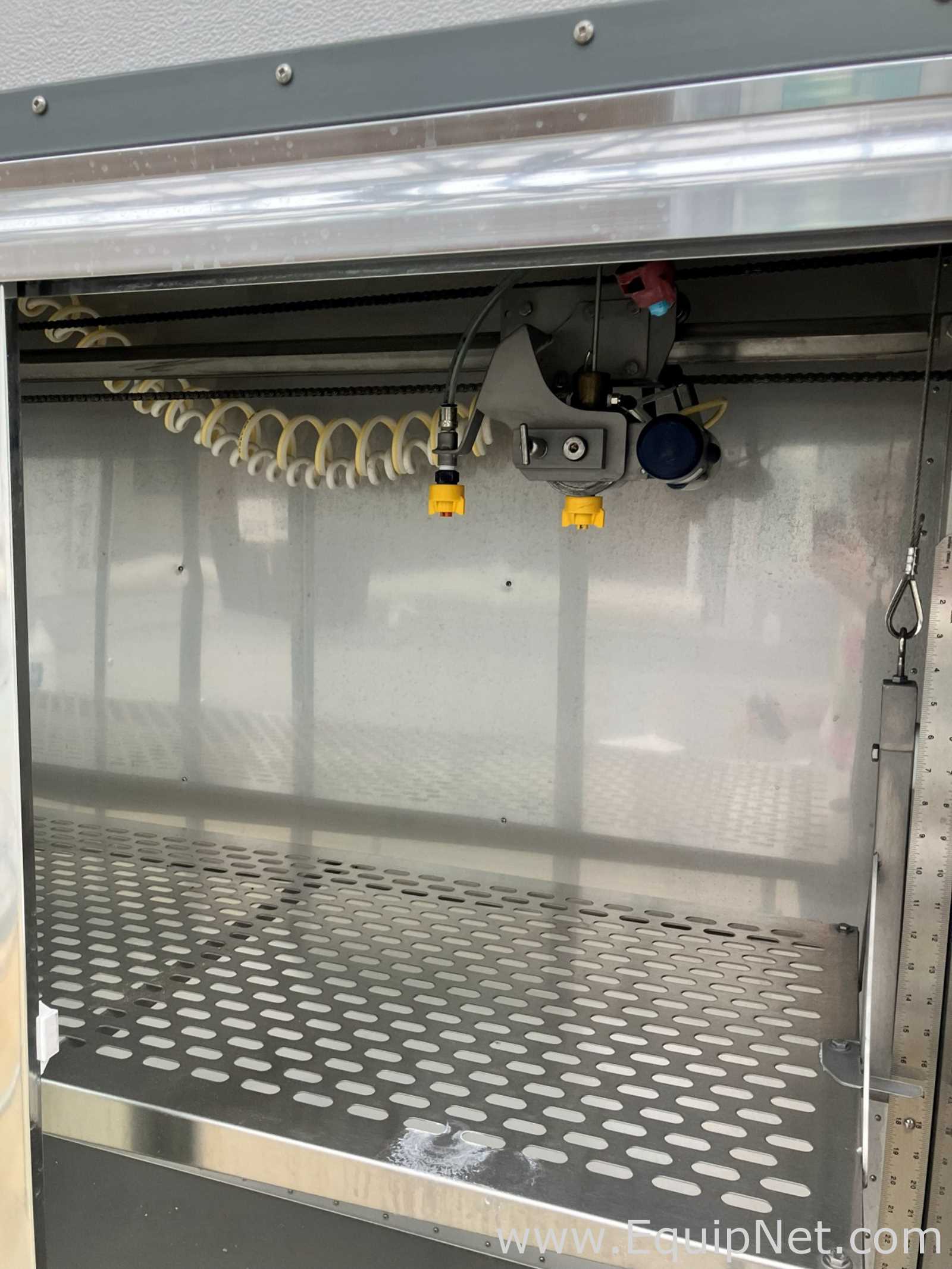 DeVries Manufacturing Generation III Spray Booth
