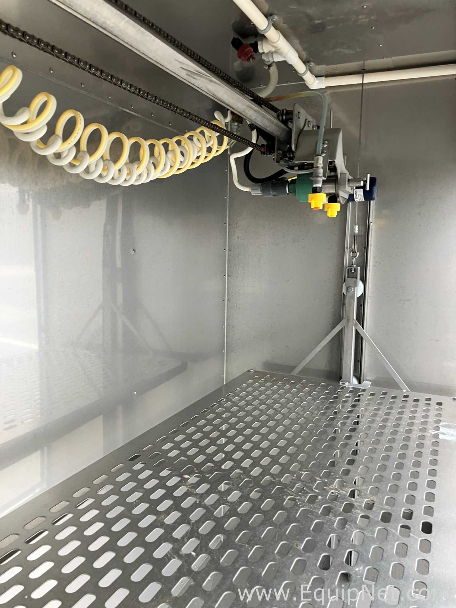 DeVries Manufacturing Generation III Spray Booth