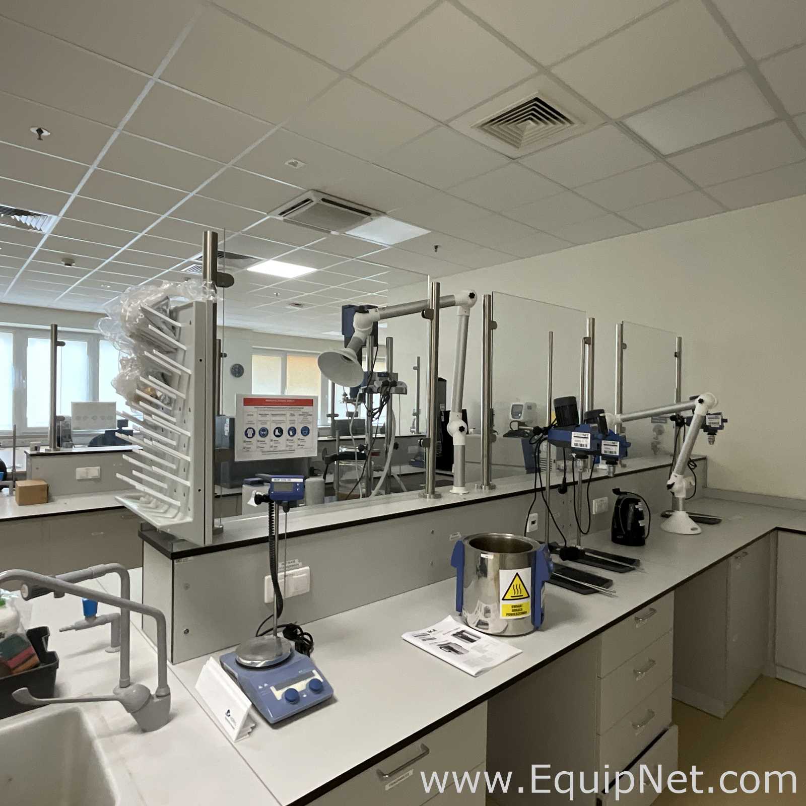 DCD Lab Laboratory Furniture