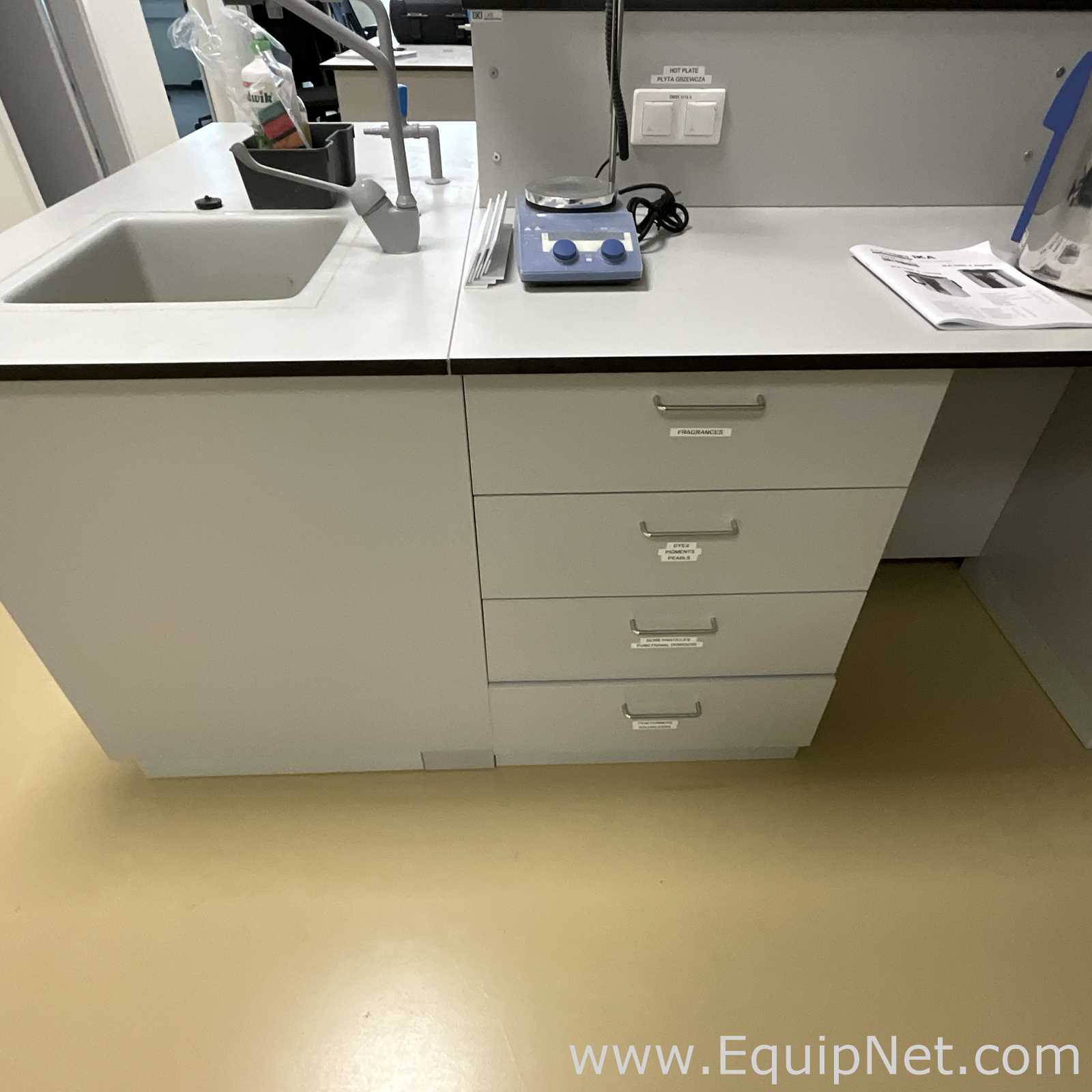 DCD Lab Laboratory Furniture
