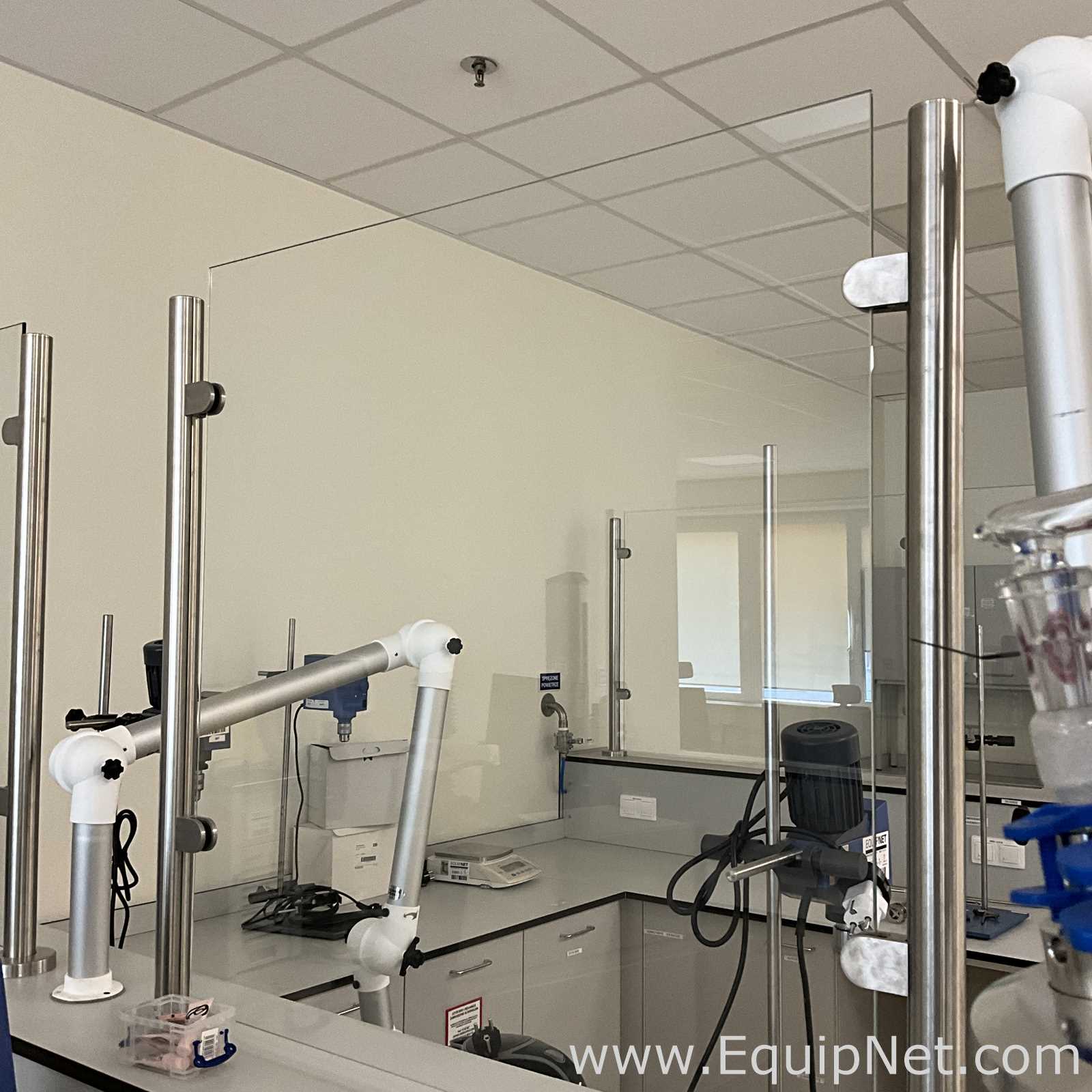 DCD Lab Laboratory Furniture