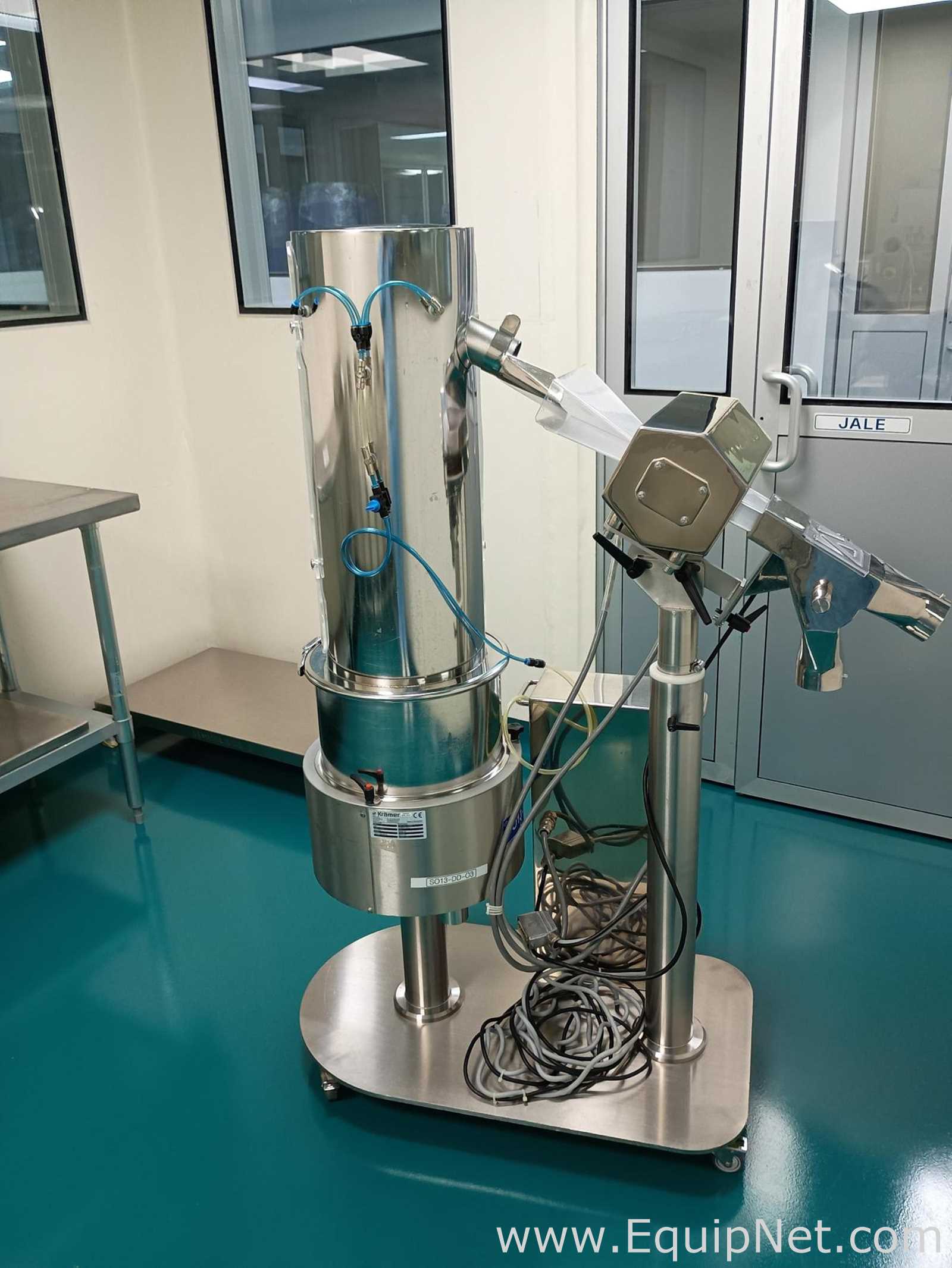 Kramer AG C820 Tablet Deduster with Mettler Toledo Safeline Metal Detector