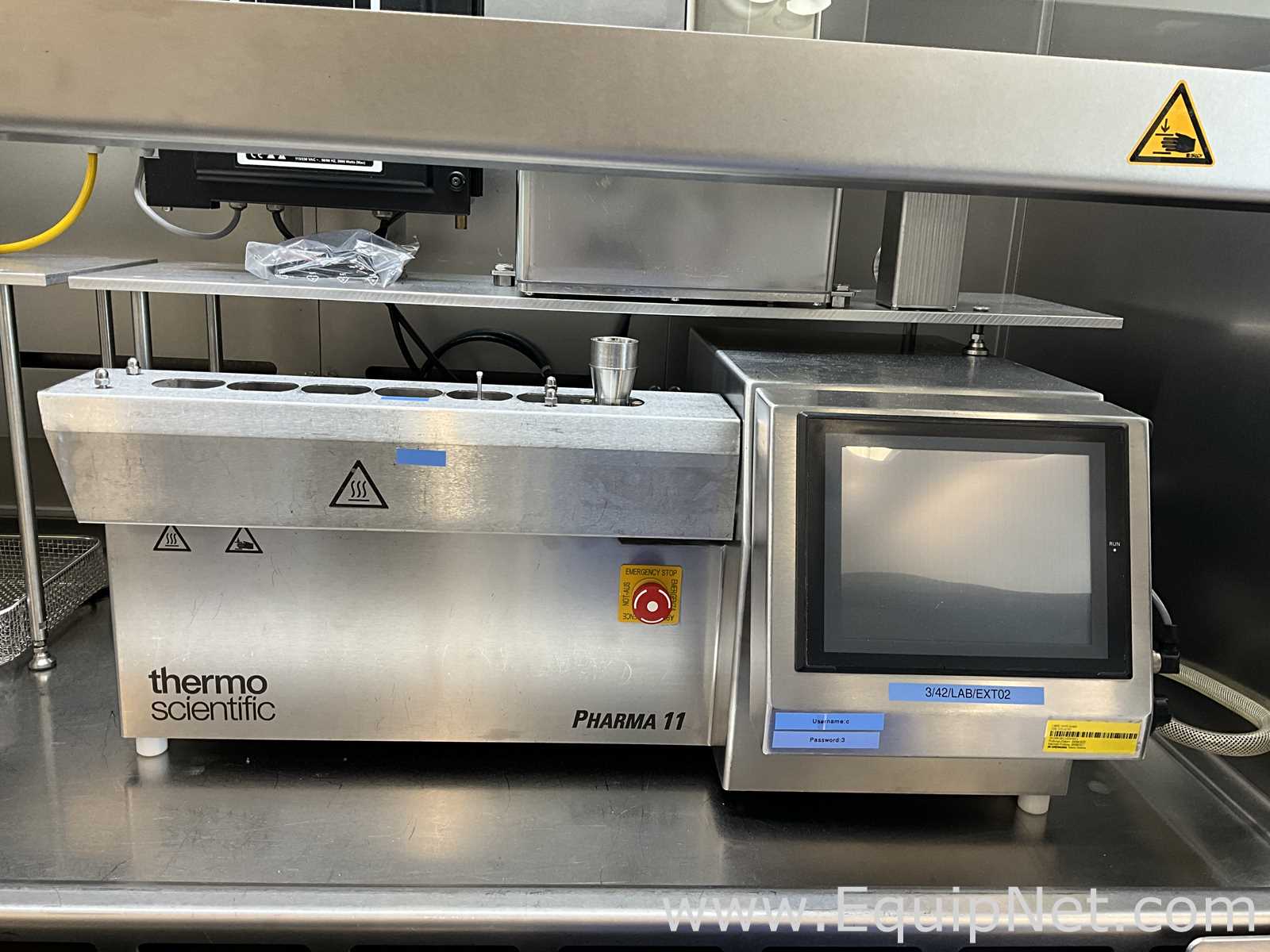 Thermo Fisher Pharma 11 HME Twin-Screw Extruder