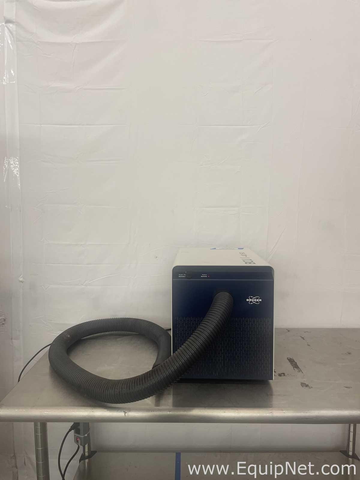 Torre de Resfriamento Bruker BioSpin Corporation BCU II