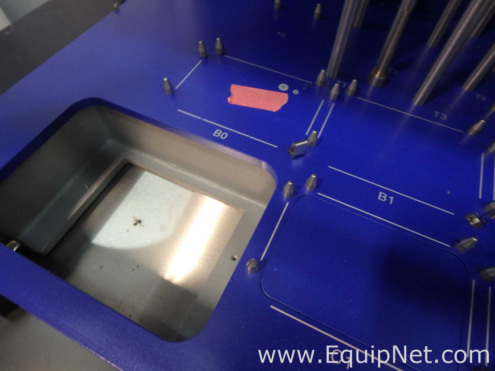 Manipulador de Líquidos Eppendorf epMotion 5075