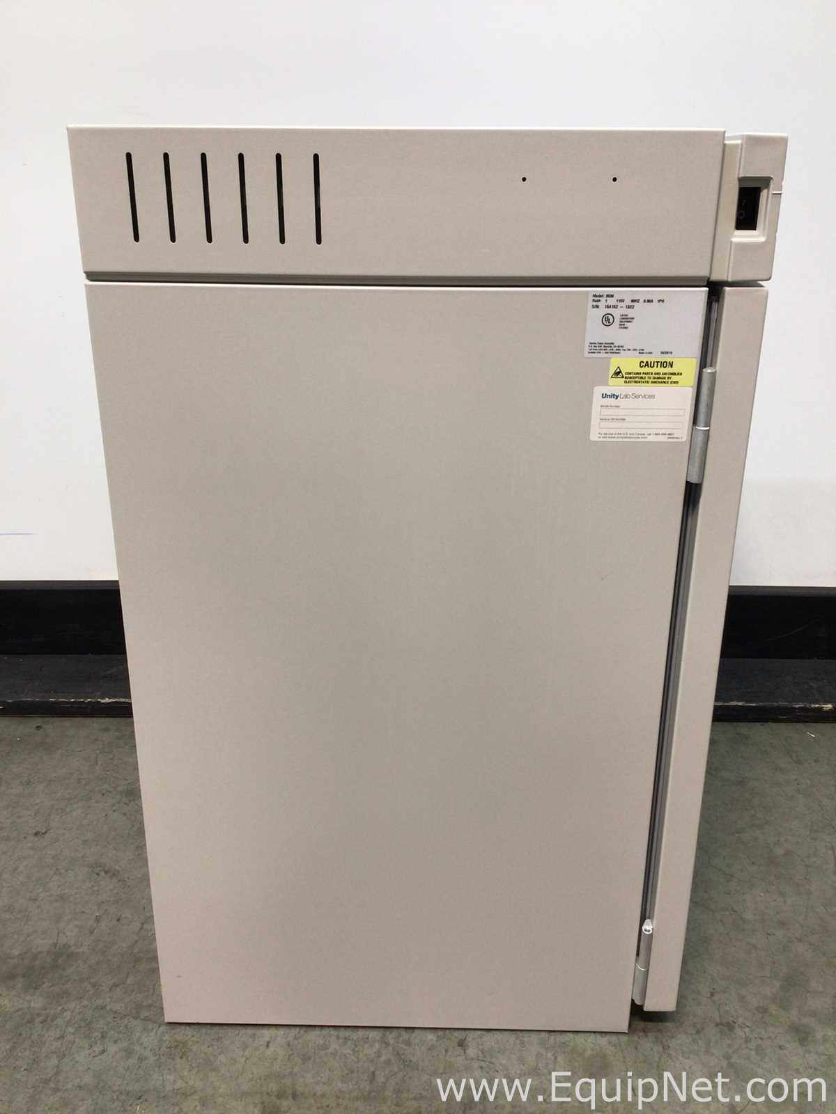Fisher Scientific 3530 Isotemp CO2 Incubators
