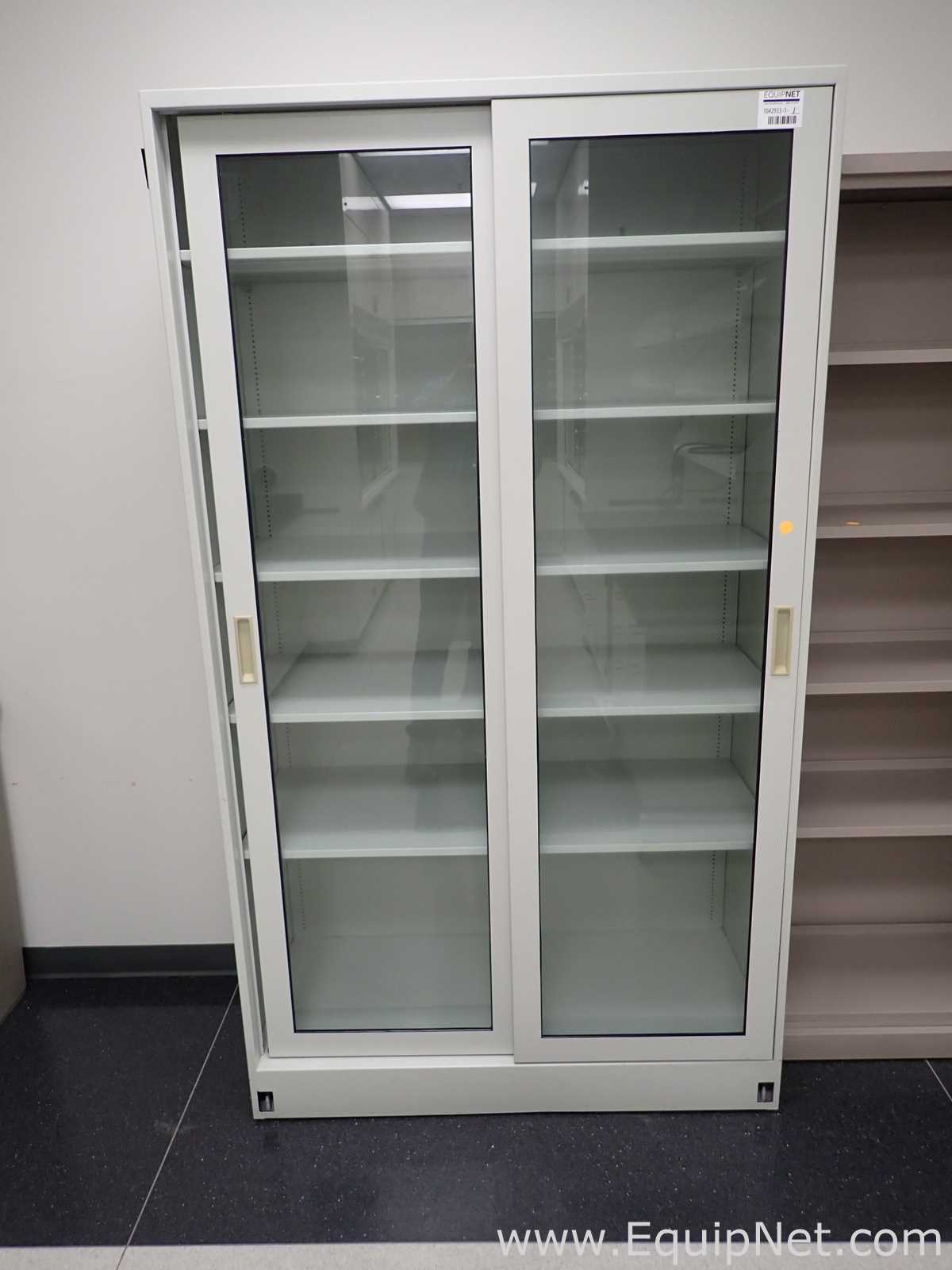 Los aus 9 Lagerschrank  