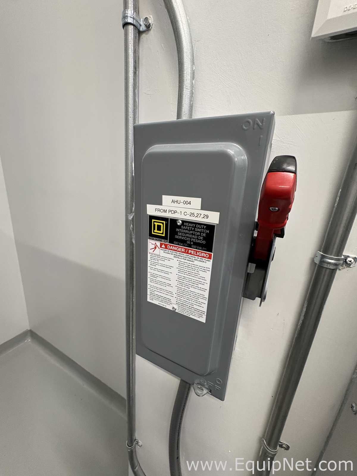 Carrier Industrial Refrigeration Unit/Air Conditioner with Safety Switch, Monitor and Control Panel