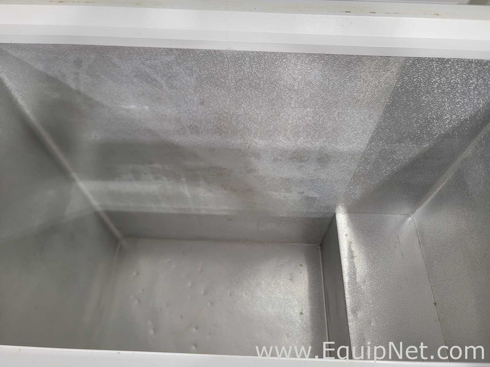 Idylis IF71CM33NW Freezer