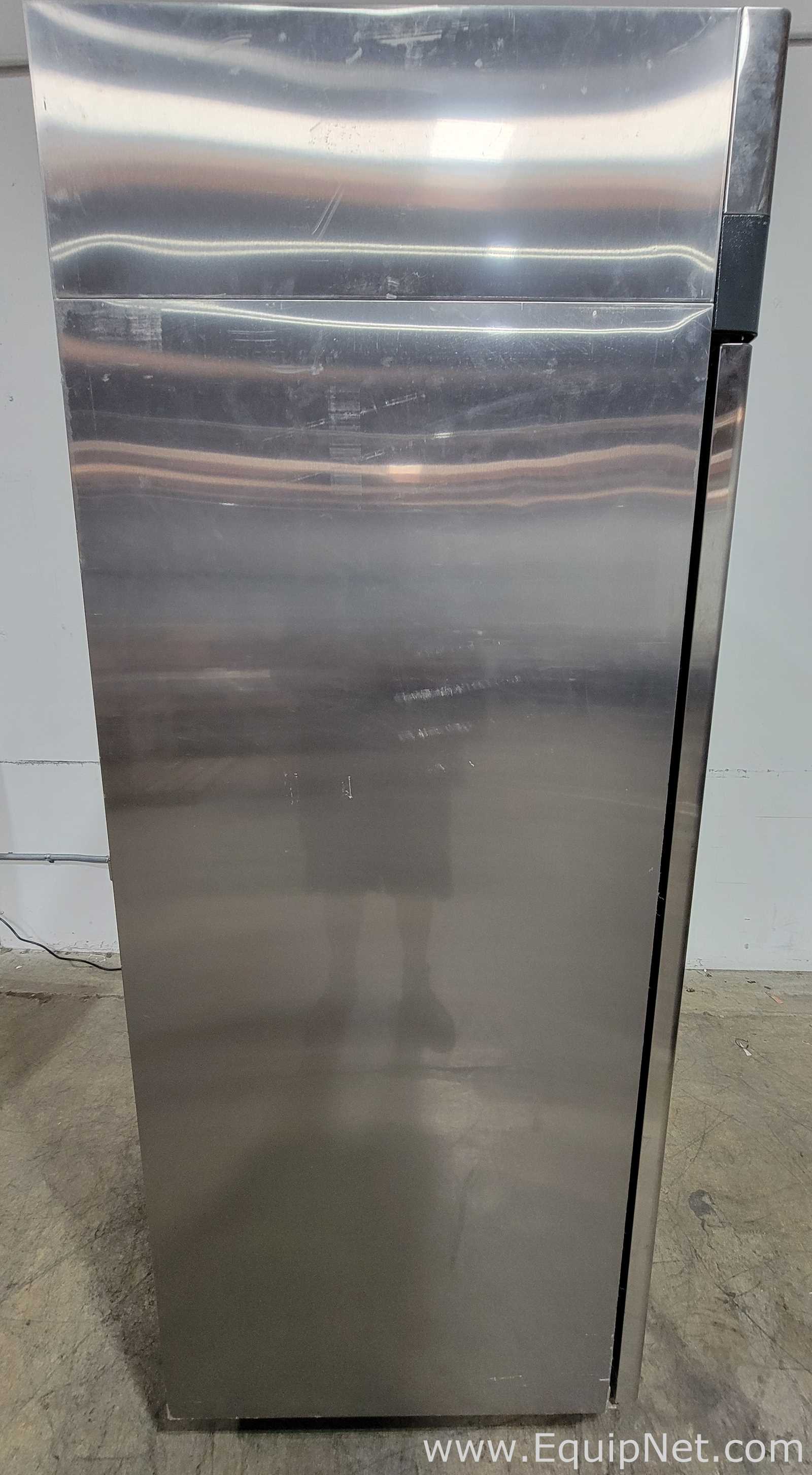 Migali Industries Inc. C-2R-HC Refrigerator