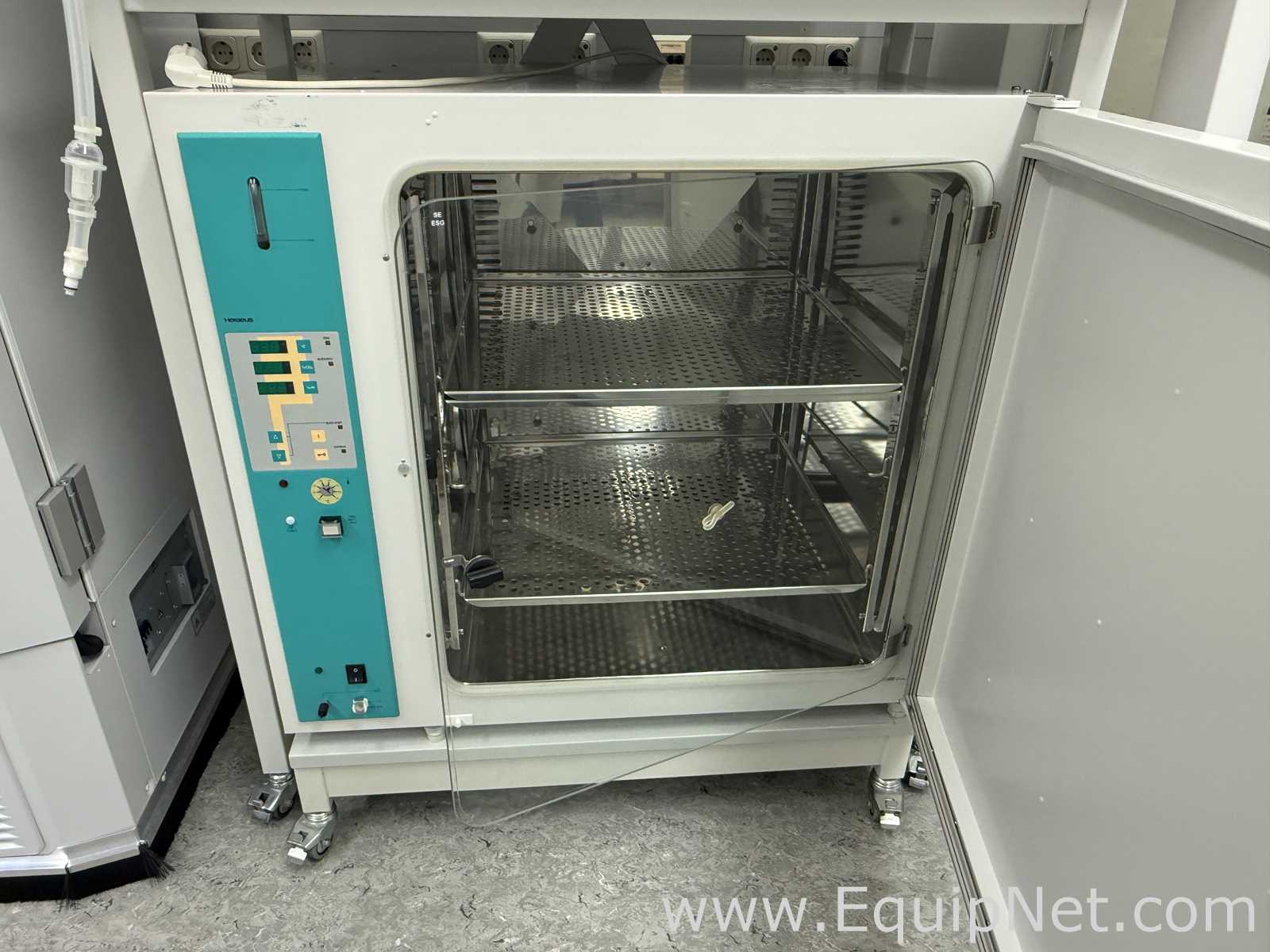 Incubadora Thermo Electron Corporation BBD 6220