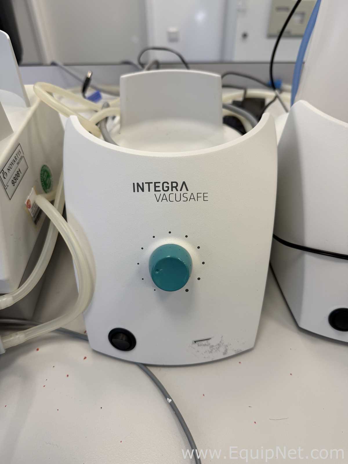 Lote de 3 Bomba de Vacío Integra Biosciences VacuSafe