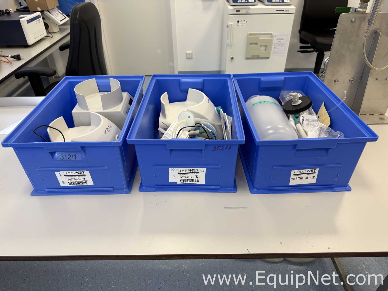 Lote de 3 Bomba de Vacío Integra Biosciences VacuSafe
