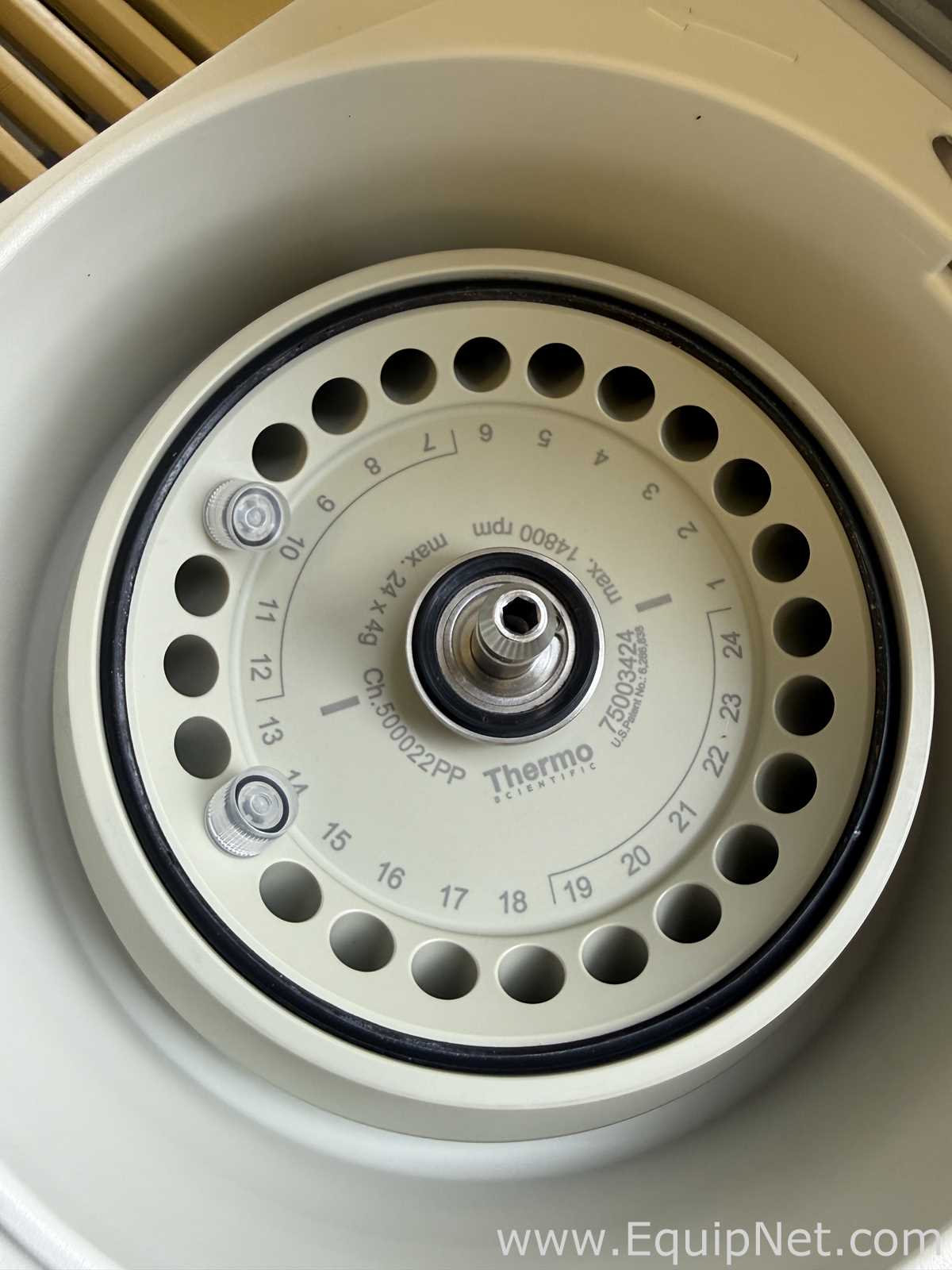 Thermo Scientific Heraeus Pico 17 Benchtop Centrifuge
