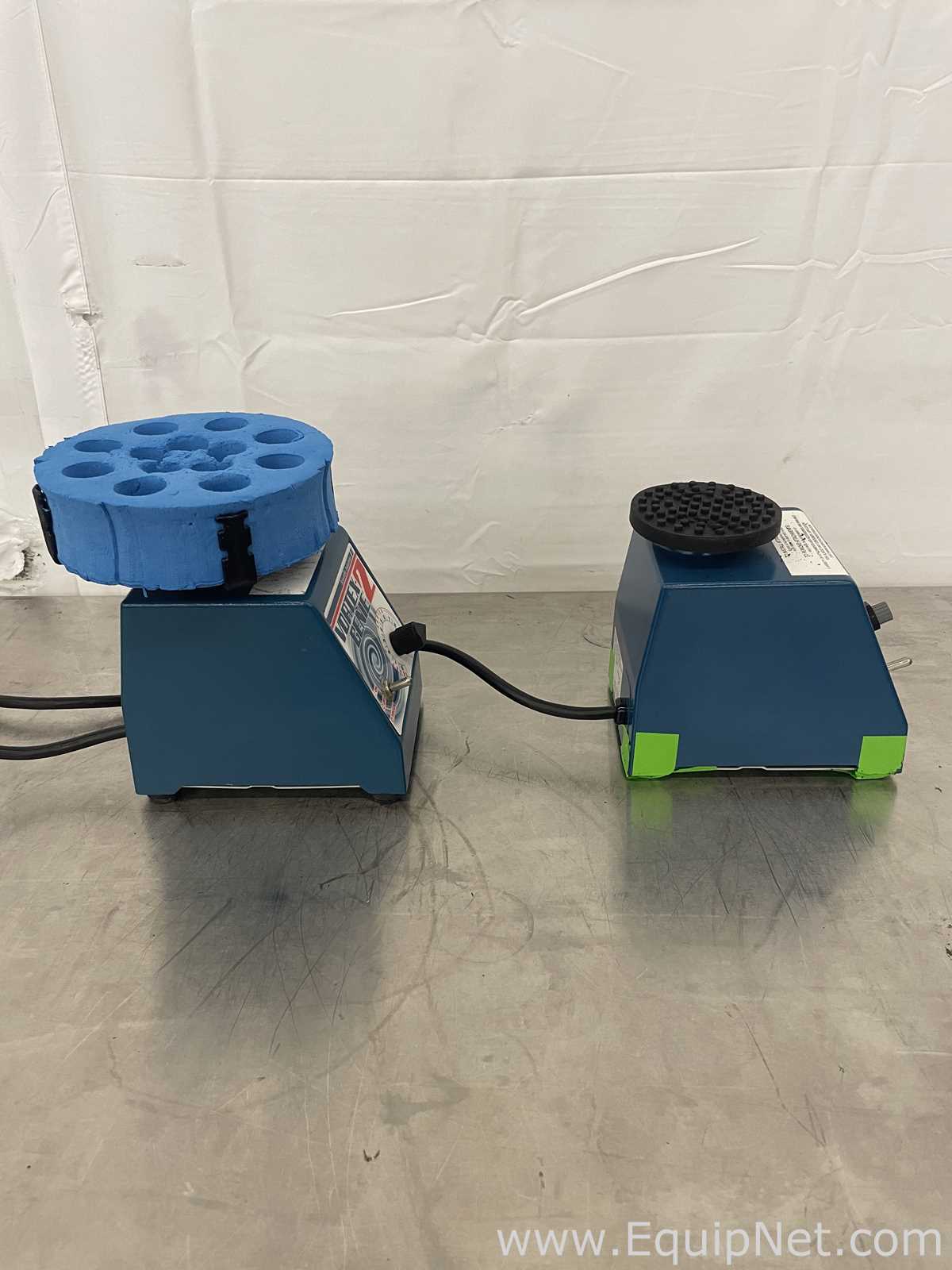lote de  2 Agitador Scientific Industries, Inc. Vortex-Genie 2