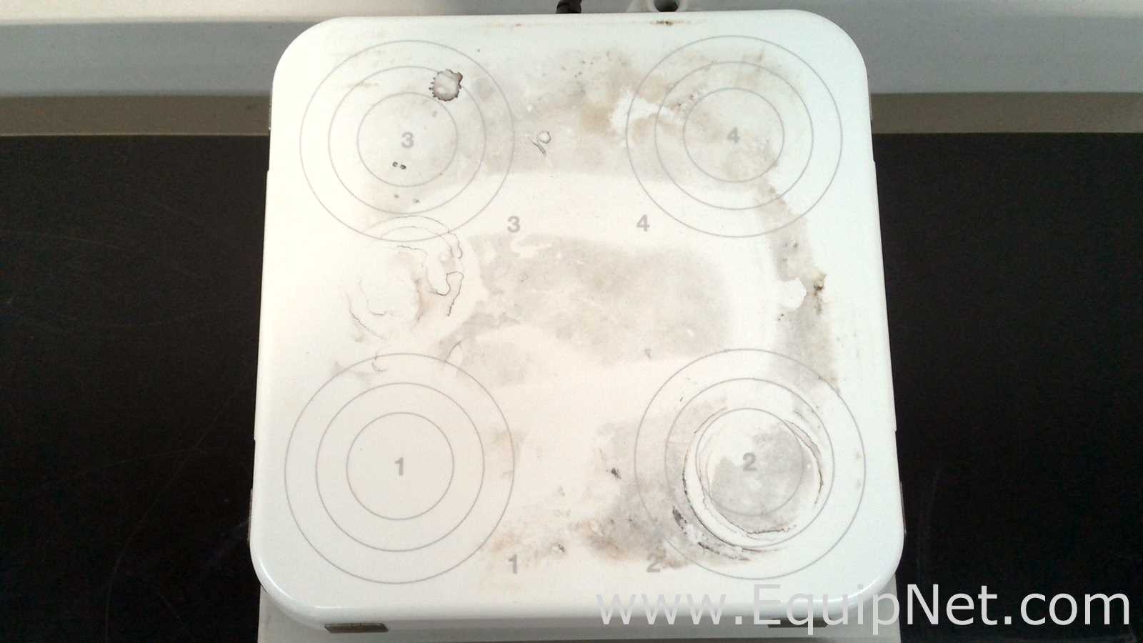 Thermo Scientific Super-Nuova Multi-Place SP135935Q Digital Stirring Hot Plate