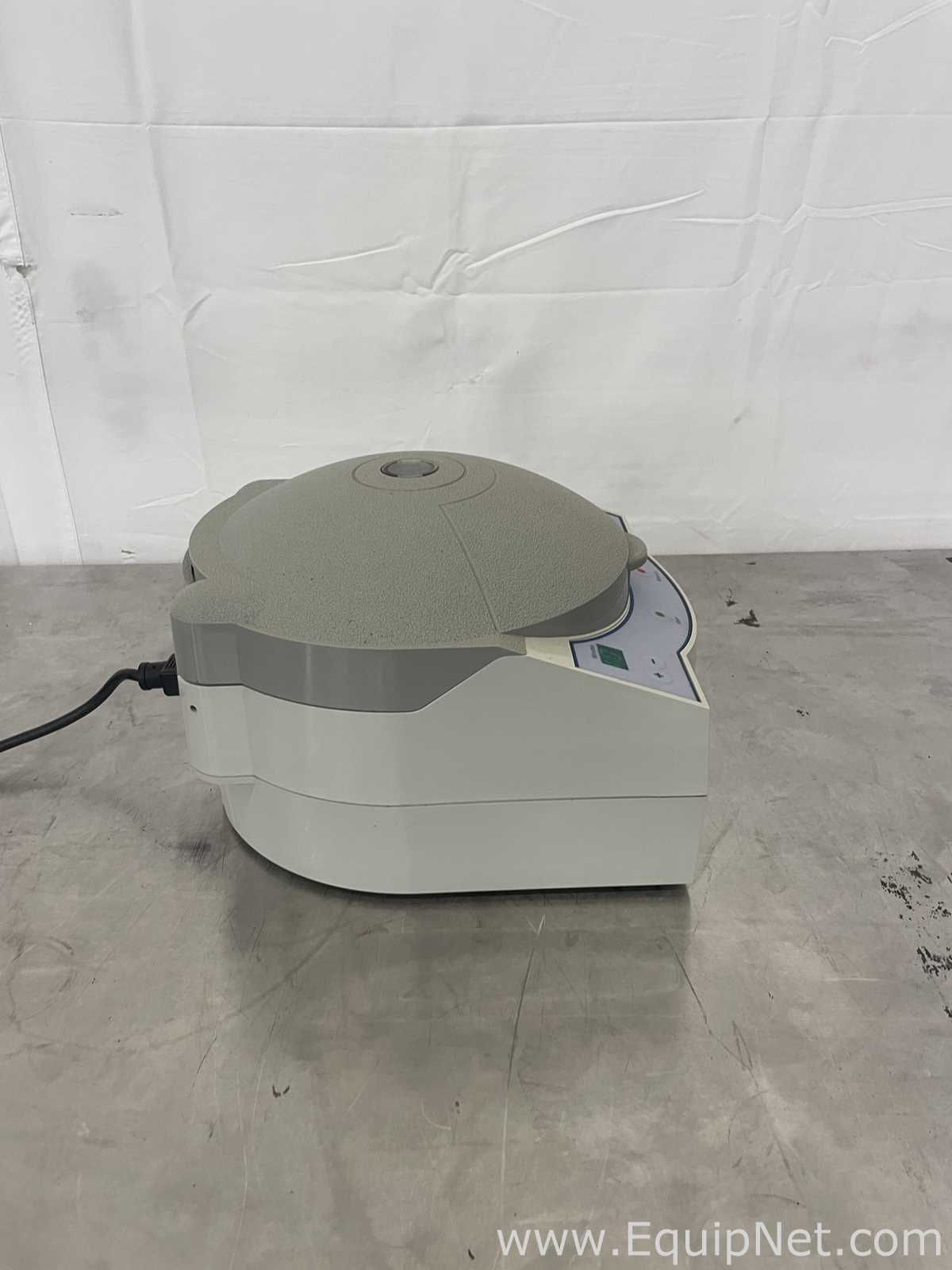 Centrífuga para Laboratórios VWR Galaxy 16DH
