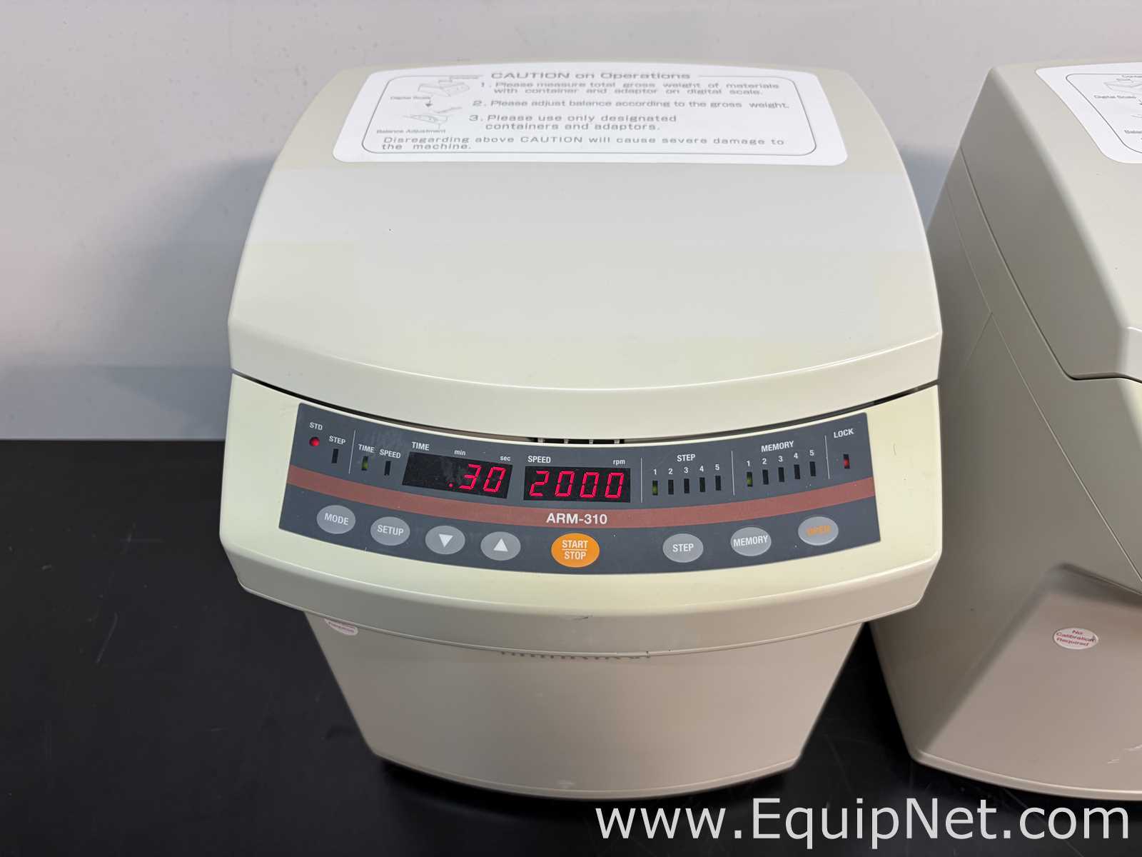 Lote de 2 Mezclador de Laboratorio Thinky ARM-310