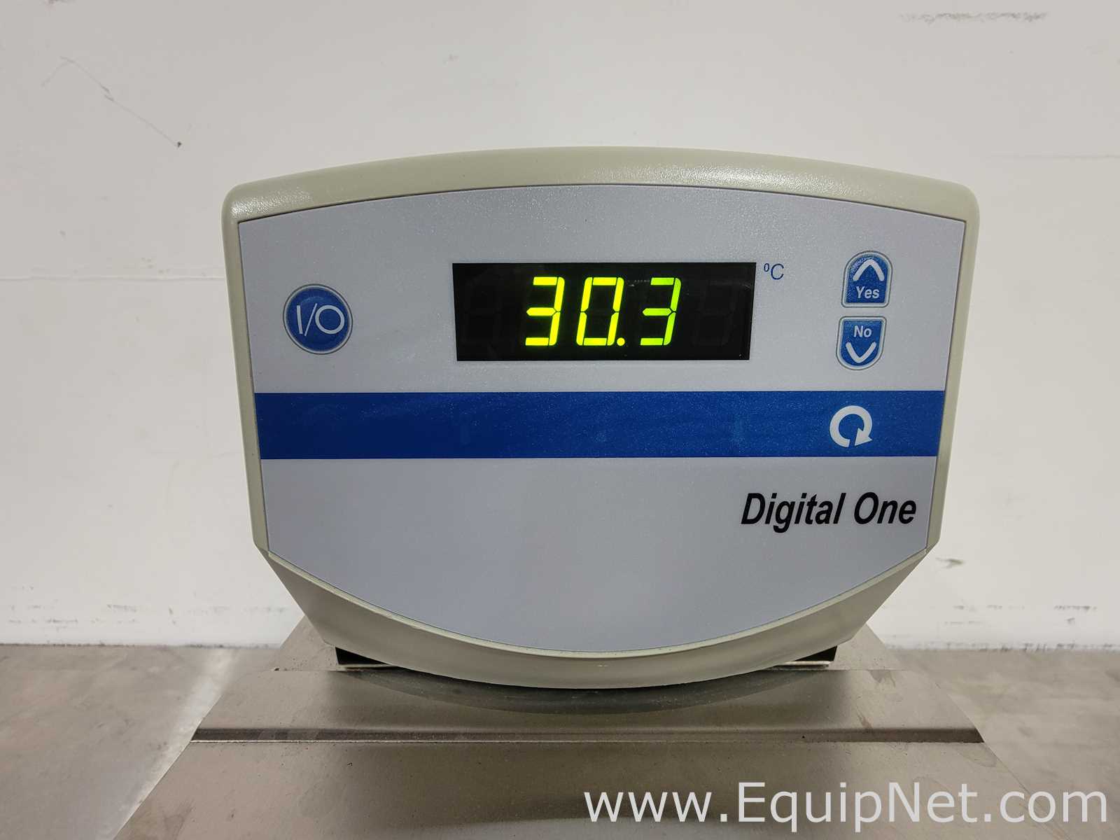 Resfriador Thermo Electron Corporation NeslabRTE 7