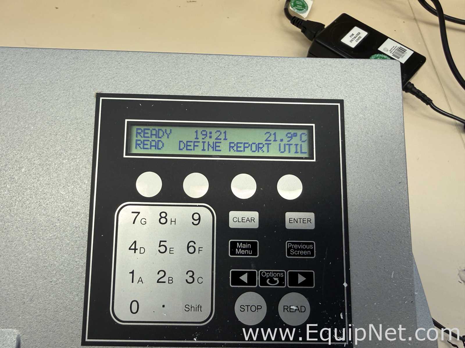 BioTek Instruments EL808 Microplate Reader
