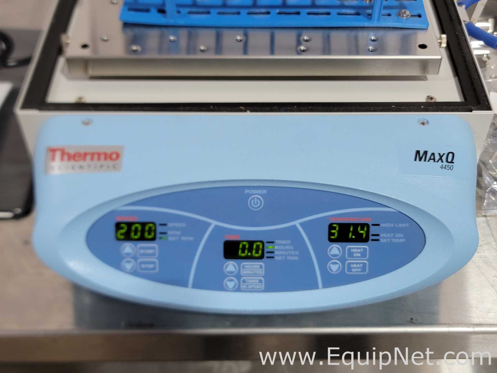 Thermo Scientific SHKE4450 MaxQ 4450 Incubating Orbital Shaker