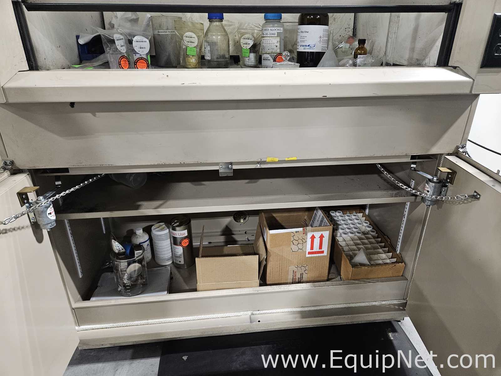 Fisher Hamilton Chemical Fume Hood