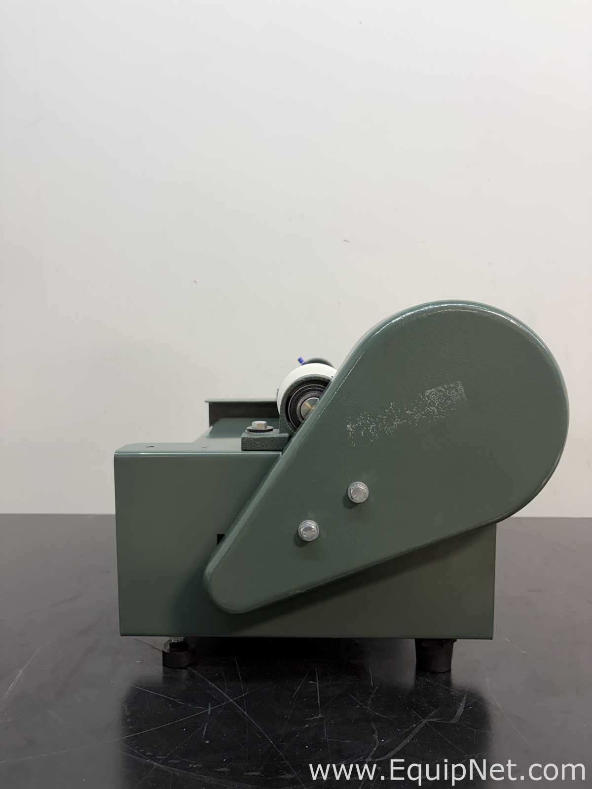 Nidec PTA-01 Benchtop Ball Mill / Jar Mill