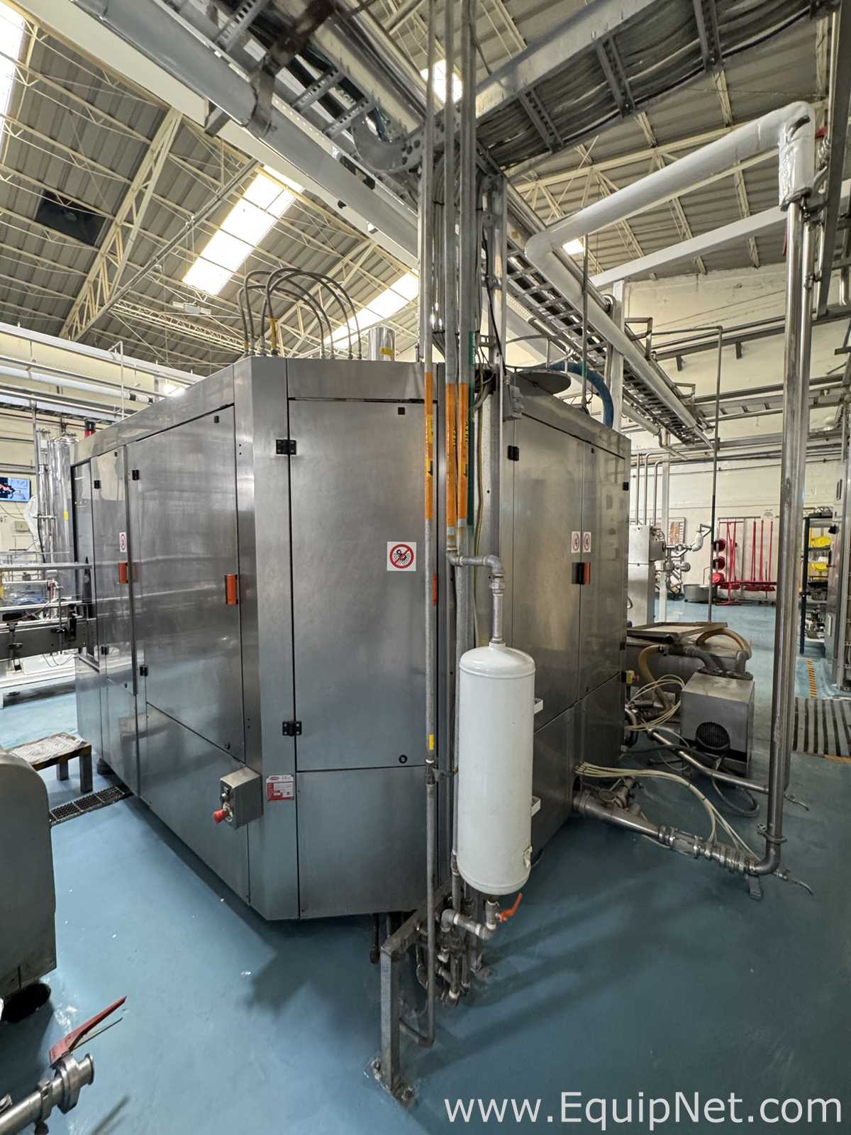 Bertolaso Titania 48/2100 Glass Bottle Rinser-Filler Machine