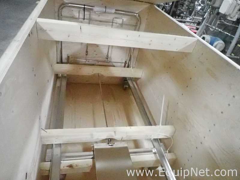 Autoclave Horizontal Steris Finn Aqua 9912-N-B-BPS-AB. Sem Uso