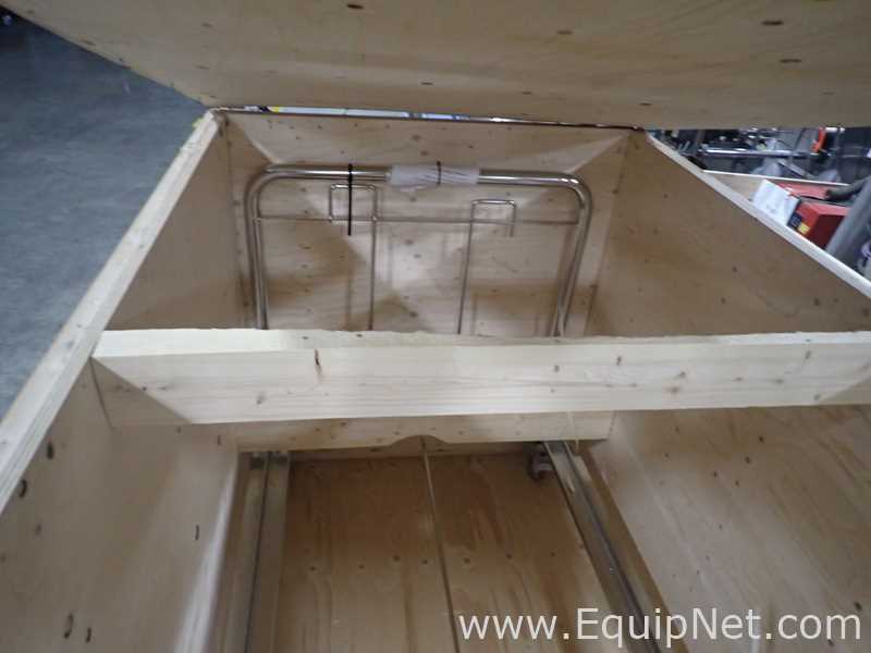 Autoclave Horizontal Steris Finn Aqua 9912-N-B-BPS-AB. Sem Uso