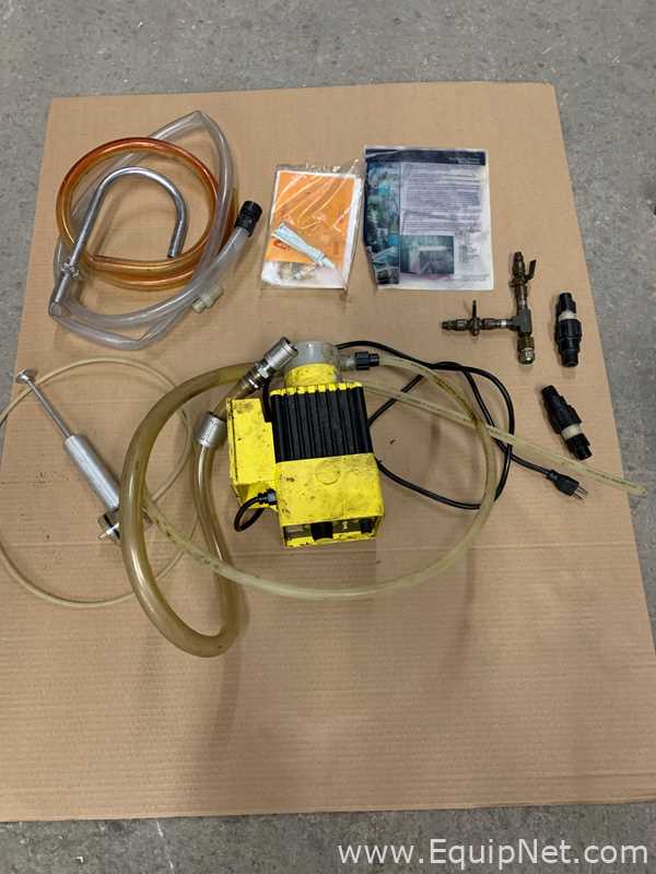 LMI Pumps B721-85HV Metering Pump 120VAC 50/60Hz 1.5A 100PSI 2.5GPH MAX