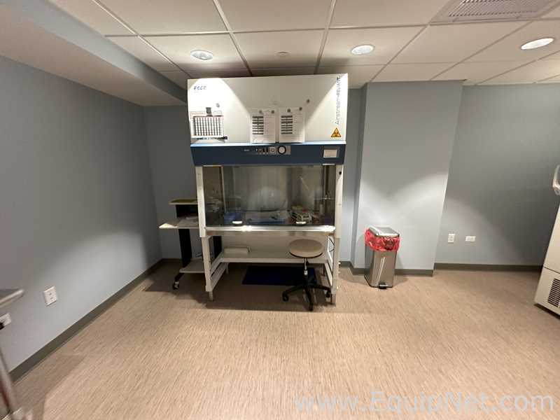 Cabina de Seguridad Biológica Esco Technologies Inc. AR2-4S9