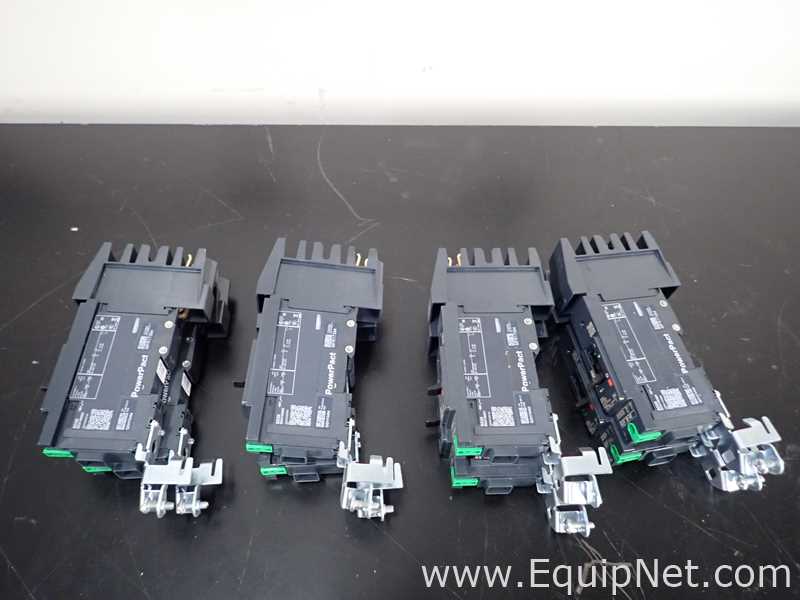 Lot of 8 Schneider Electric PowerPact BD20 Circuit Breakers