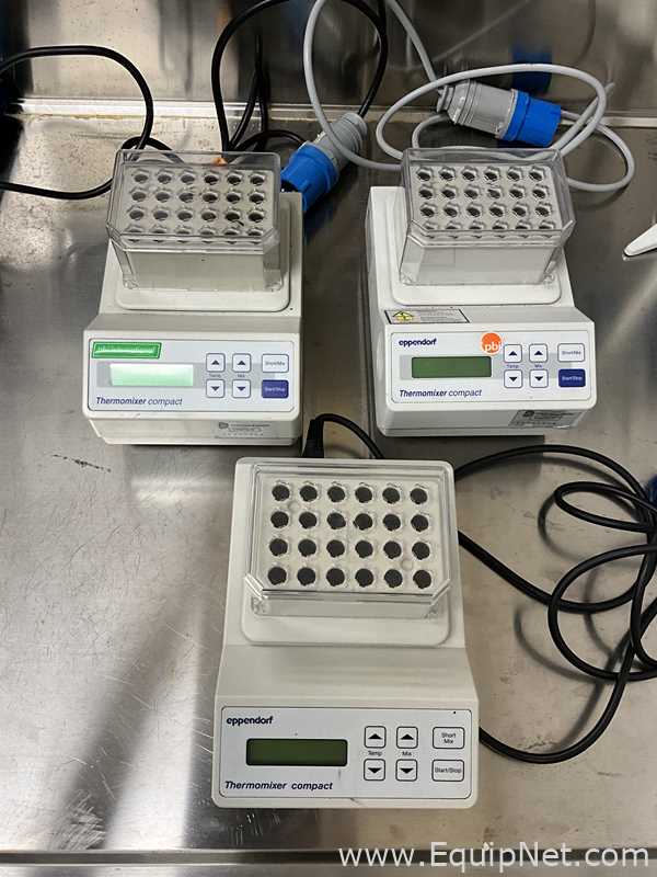 lote de  3 Misturador para Laboratórios Eppendorf Thermomixer Compact