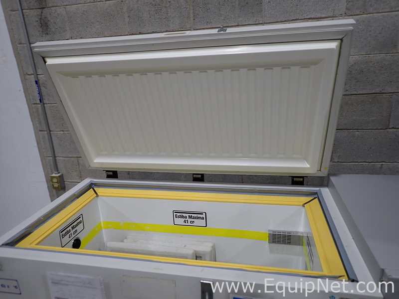 Freezer Nuaire NU-6501G