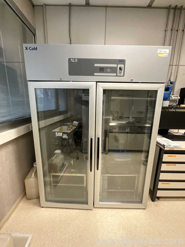 Amersham Pharmacia Biotech Akta purifier HPLC with ALS X-Cold 1500/2TN-GL 1500 Litre Refrigerator