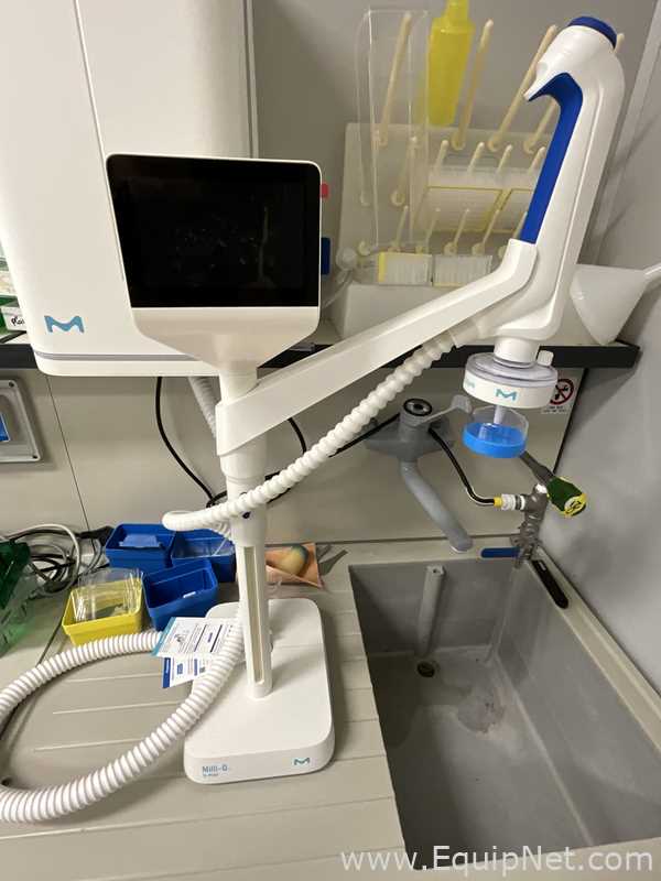 Millipore Milli-Q IQ 7000 Laboratory Purified Water Generator