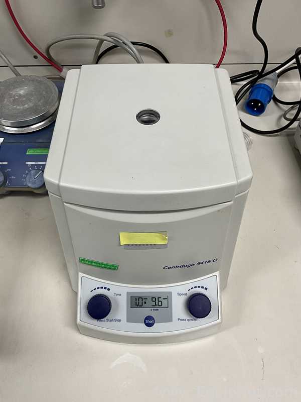 Centrífuga para laboratorio Eppendorf 5415 D