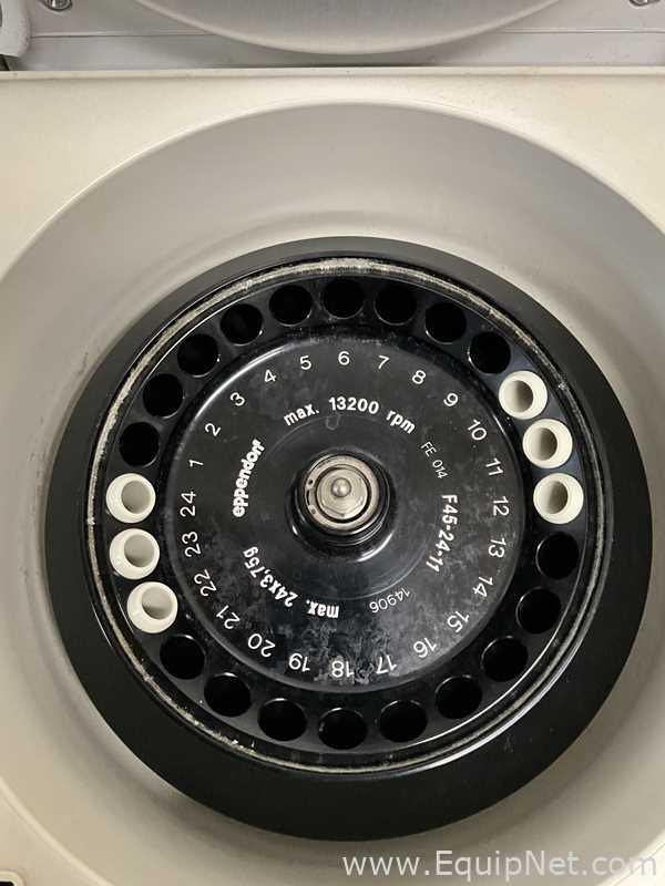 Centrífuga para laboratorio Eppendorf 5415 D