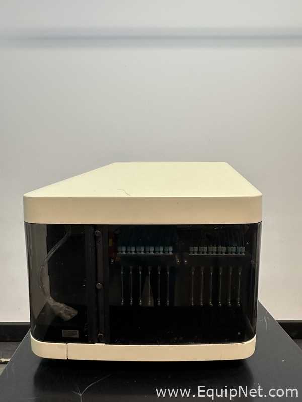 Analisador Bio-Rad ProteOn XPR36
