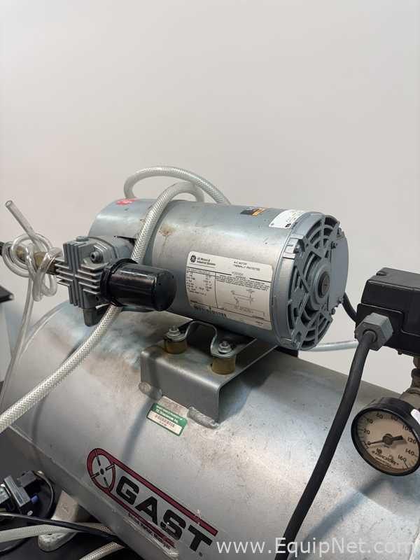 Compresor de Aire Gast Manufacturing Inc. 3HBB-69T-M300X