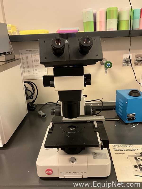 Microscópio Leitz Fluovert FS