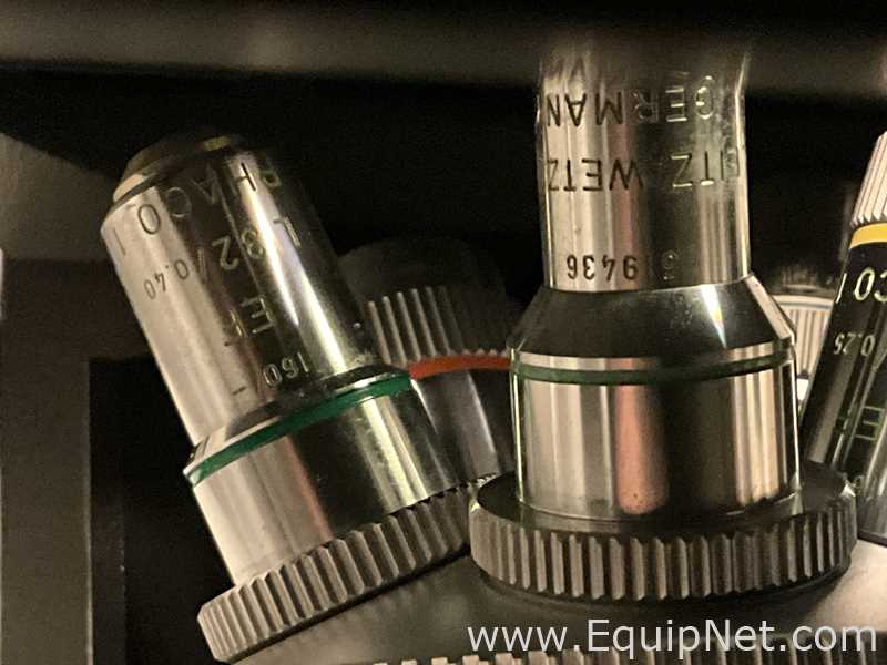 Microscópio Leitz Fluovert FS