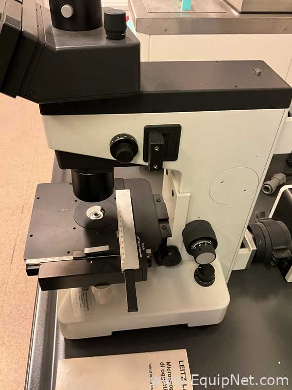 Microscópio Leitz Fluovert FS
