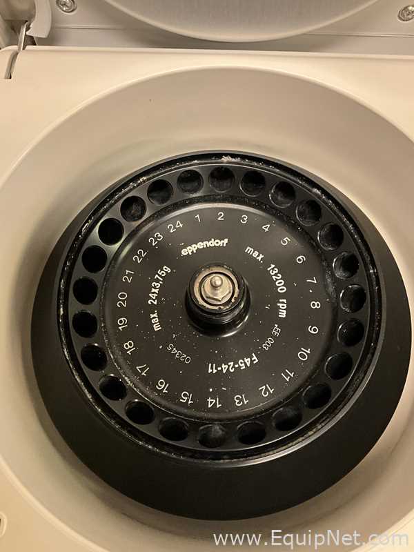 Centrífuga para laboratorio Eppendorf 5415 D
