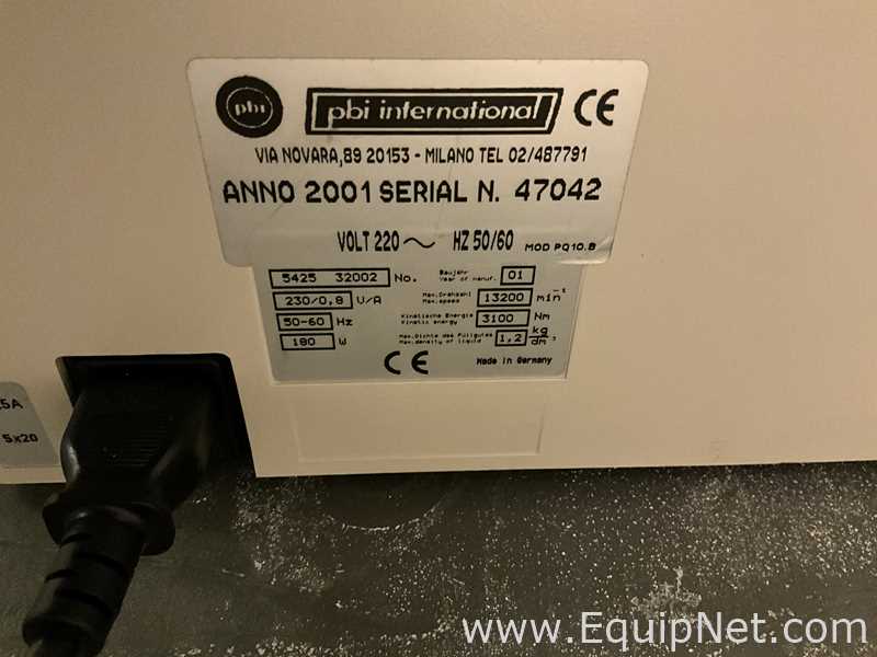 Centrífuga para laboratorio Eppendorf 5415 D