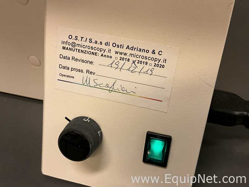 Zeiss Axiovert 25 Microscope