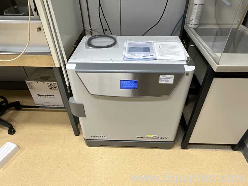 Agitador Eppendorf New Brunswick S41i